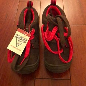 Toddler boy brown shoes 🐶